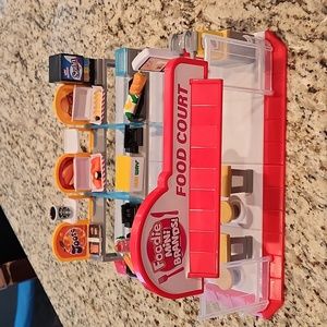 Mini brands food court
